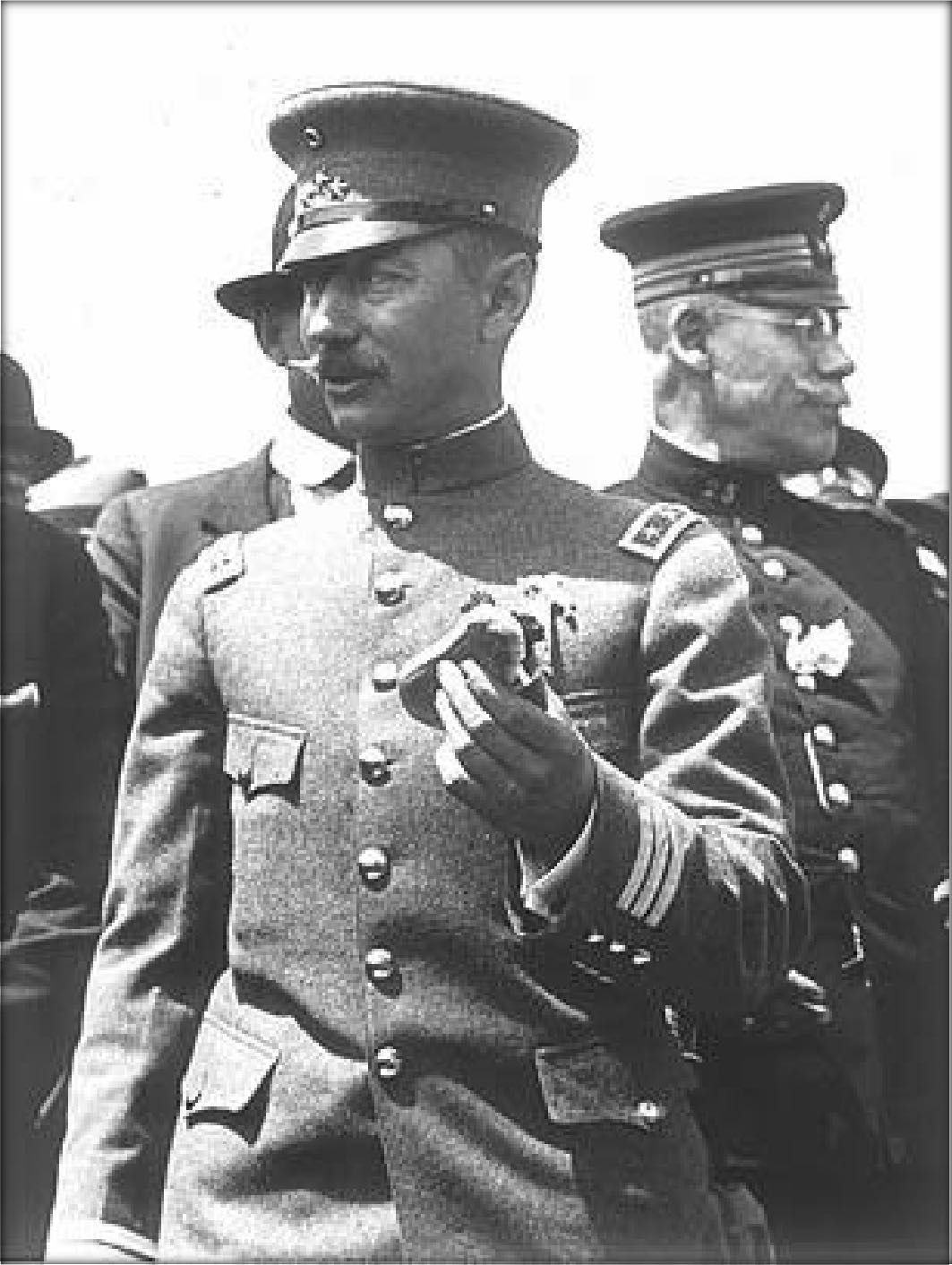 Portada del libro El Coronel Esteban Cantú en el Distrito Norte de Baja California. 1911-1920